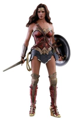 Wonder Woman DC Comics Sixth Scale Figure - Hot Toys - UK